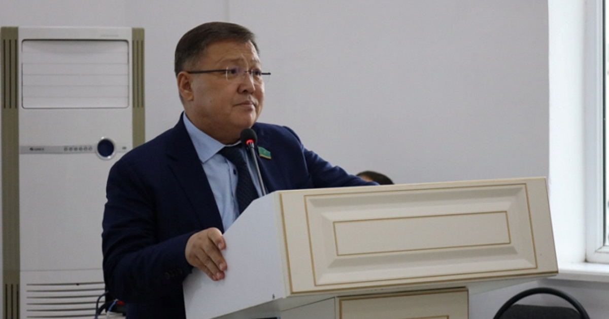 "Қыруар қаржыға жөнделген тарихи жәдігер опырылып түсті": Депутат заңға өзгеріс енгізуді ұсынды