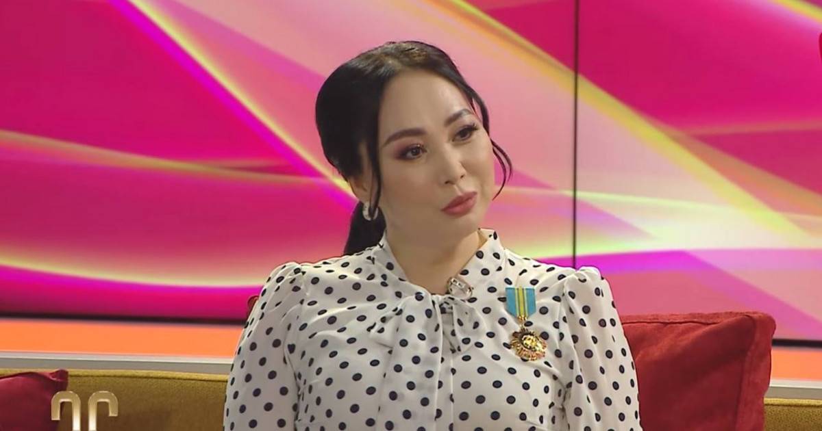 «Қыдекең сыналып жүр»: Қарақат Әбілдина отбасына қатысты мәселесін жария етті