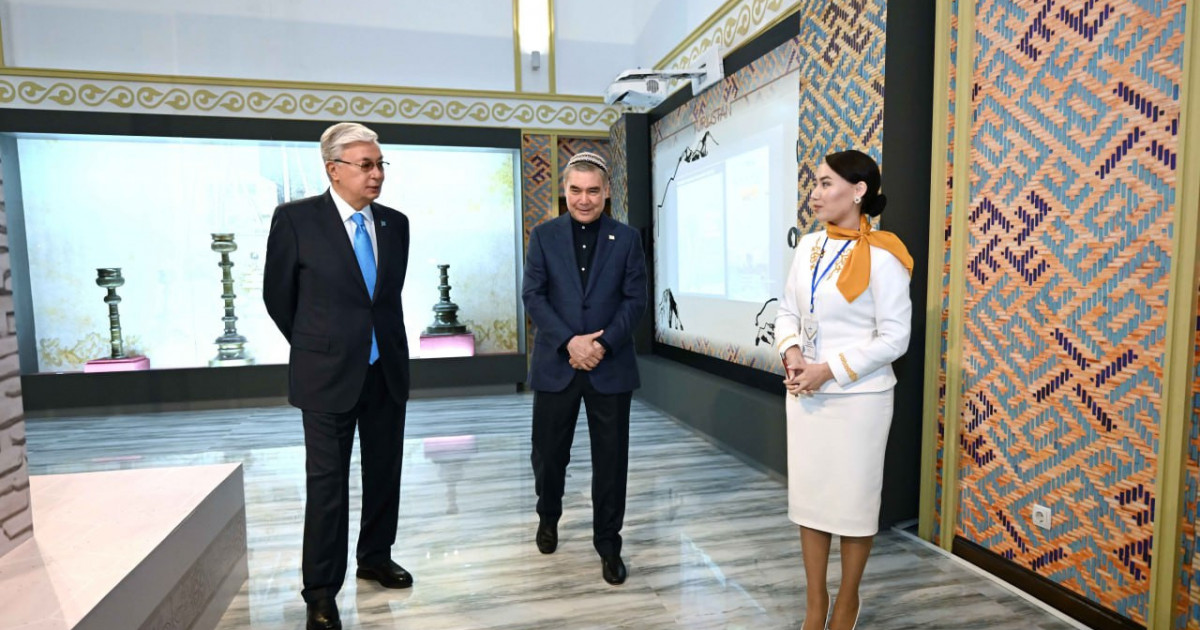 Қасым-Жомарт Тоқаев пен Түрікменстан Халк Маслахатының Төрағасы Turkistan визит орталығына барды