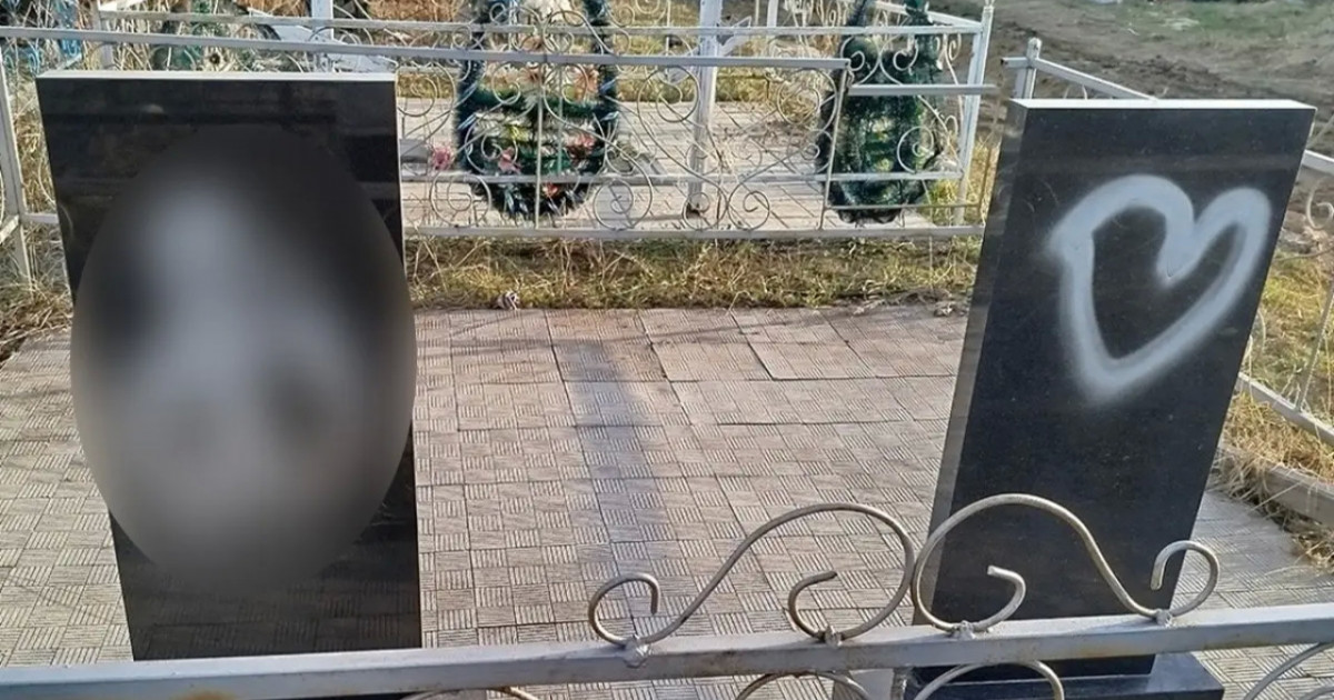 Макинскте белгісіз біреулер мазарларды бүлдіріп тастаған