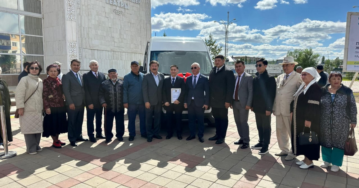 Арқалық театрына жаңа автобус сыйға берілді