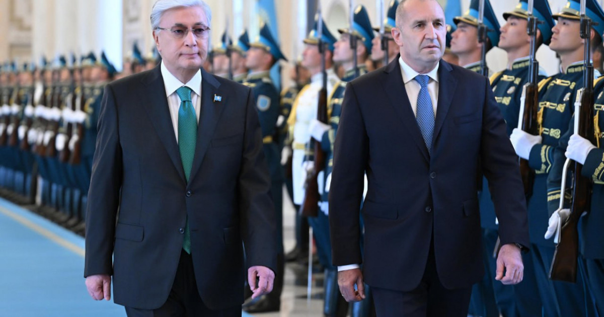 Ақордада Болгария Президенті Румен Радевті салтанатты қарсы алу рәсімі өтті
