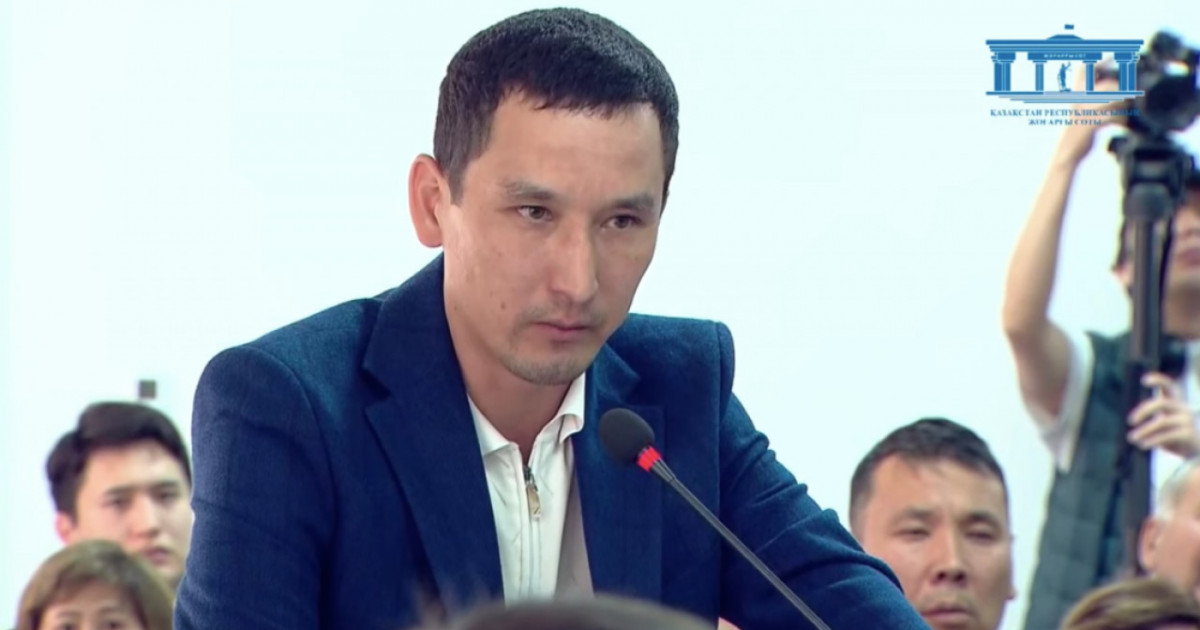 «Ұрып кетті»: Қаржаубай Нұрымовтың қорғаушысы оған қатысты тараған жалған ақпаратқа сенбеуге шақырды