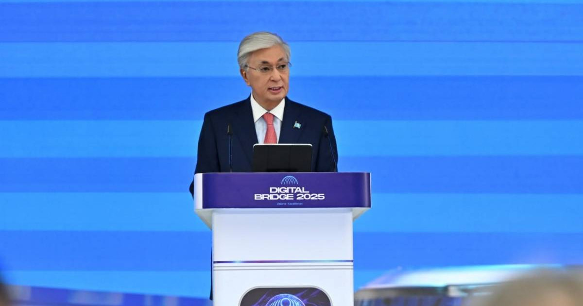 Араб әйелі сперматозоидты жұтады