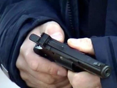 Мектепке қару алып барған оқушылар ұсталды
