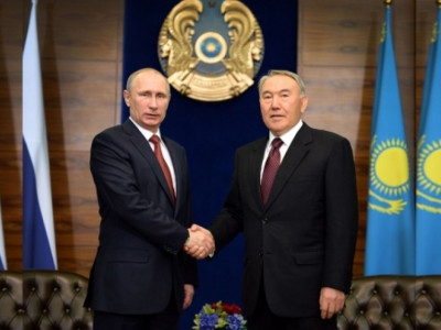 Нұрсұлтан Назарбаев Ресейдің Александр Невский орденімен марапатталды