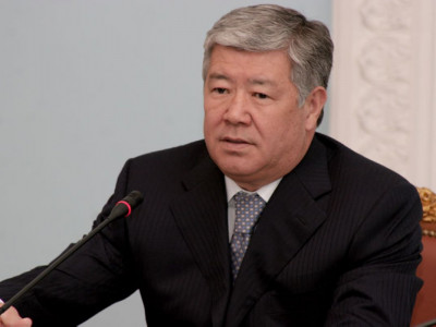 Есімов Сапарбаевтың жұмысын сынға алды