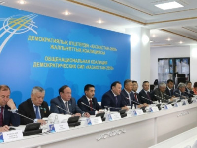 «Нұр Отан» партиясы: Жалпыұлттық диалогтың баламасы жоқ