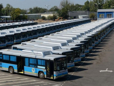 Алматының коммуналды паркі 100 жаңа автобуспен толықты