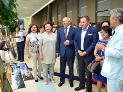 Суретшілердің Алматының 1000 жылдығына тартуы