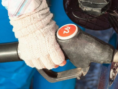 Бозымбаев АИ-92 бензинінің бағасы неге көтерілгенін түсіндірді