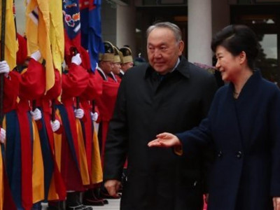 Оңтүстік Корея президеті: Назарбаев ядролық державаларды қарусыздандырады
