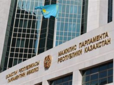 Депутаттар әндердің деңгейіне баға беретін Кеңес құруды ұсынды