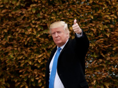 Трамп бизнестен кететінін мәлімдеді