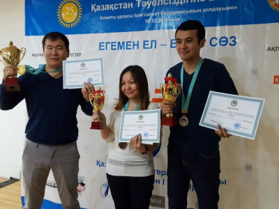 Қазақ журналистері арасында боулингтен турнир өтті