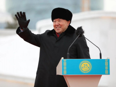 Президент Тәуелсіздіктің 25 жылдығына арналған монументті ашты