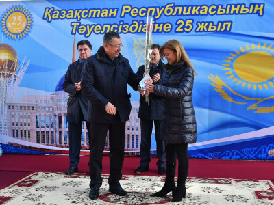 70 отбасы Жаңа жылды жаңа үйде қарсы алады