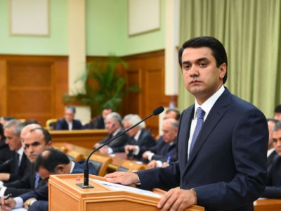 Эмомали Рахмонның ұлы Душанбе әкімі болып тағайындалды