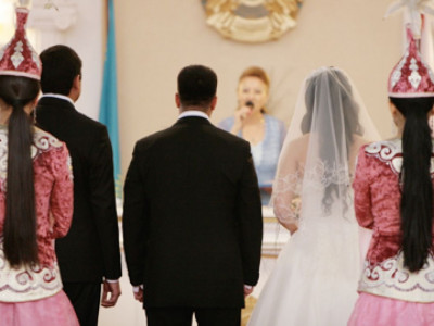 Қытайдан оралған қазақ қытайлық күйеубалалардың пиғылын жайып салды