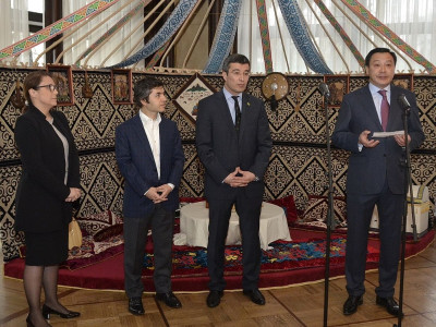 Бухарест Наурыз мейрамын атап өтті