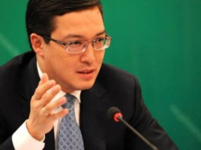 Данияр Ақышев банктердің бірігуіне қатысты ойын жеткізді