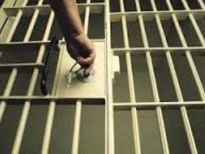 Қарағандыда айыппұл төлемегендер 5 күнге қамалады