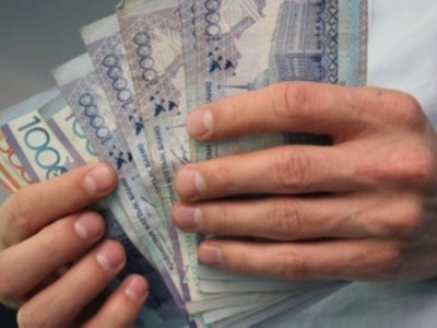 Алаяқтар 93 жастағы әжейдің 700 мың теңгесін жымқырып кетті