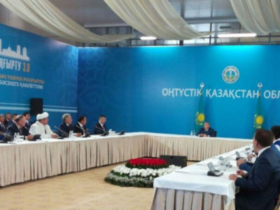 Елбасы Шымкентте зиялы қауым өкілдерімен кездесті