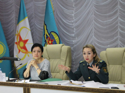 Алматыда Қарулы Күштердегі әйелдер кеңесінің жұмысы талқыланды