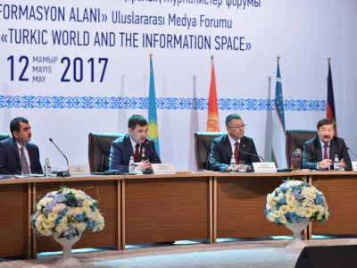 Түркітілдес елдер журналистері Түркістанда бас қосты
