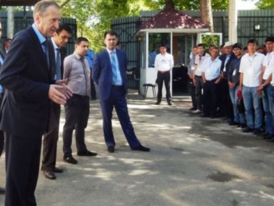 Ресейлік компания 14 мың өзбекке жұмыс ұсынды