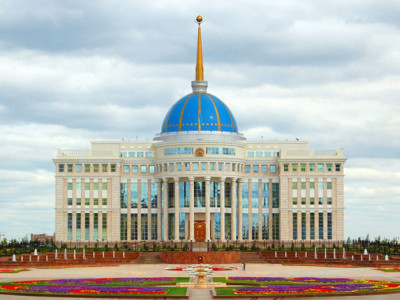 Елбасы Тереза Мэйге көңіл айтты