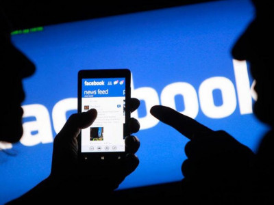 Тайланд тұрғыны Facebook-тегі жазбасы үшін 35 жылға түрмеге жабылды