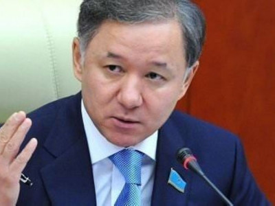 Отырыс сайын ескертіп отыру керек пе?