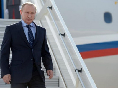 Путин ұшағы Астана әуежайына қонды