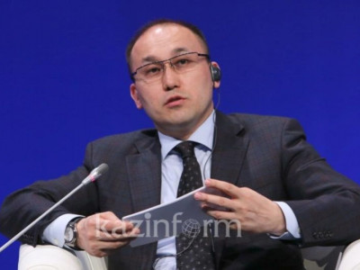 Д.Абаев: Ақпараттың көптігі сондай, оны пайдаланып үлгермей жатырмыз