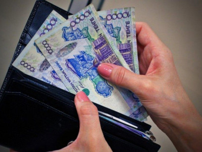 Жалақысын ала алмай жүрген 10 мың жұмысшының мәселесі шешілді