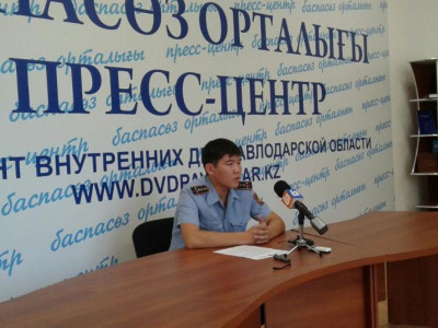 Полицей кейпіне енген алаяқ зейнеткердің 1 млн теңгесін жымқырып кетті