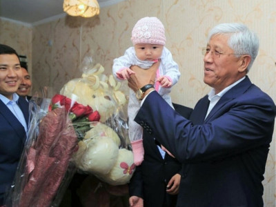Еліміздің 18 миллионыншы тұрғынына Талдықорғаннан 3 бөлмелі пәтер берілмек