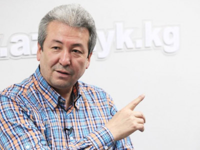 Қырғыз президенттігіне үміткер Қазақстанда сайлау кепіліне қаржы жинауда