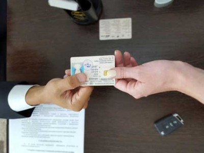 Жүргізуші куәлігін кез келген халыққа қызмет көрсету орталығында ауыстыруға болады