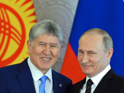 Атамбаев Сочиде Путинмен кездеседі