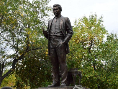 Семейде Әлихан Бөкейхановтың ескерткіші ашылды