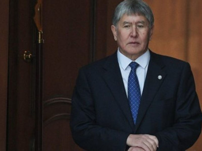 Атамбаев: Назарбаевтың айналасындағылар өз бастарын ғана ойлайды