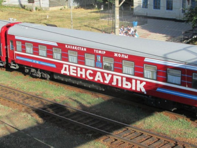 Кең далада – денсаулық пойызы