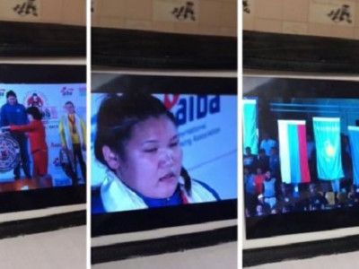 Үндістандағы әлем чемпонатында тағы да еліміздің ескі әнұраны шырқалды
