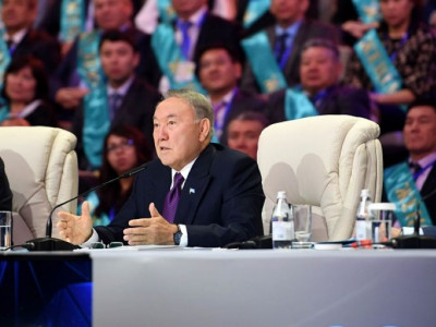 Нұрсұлтан Назарбаев:  Алдыңғы қатарға ақылмен қосылуымыз керек