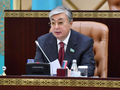 Тоқаев: Апострофты қолдануға әлі ерте