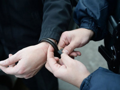 БАӘ-де 7 көлік ұрлаған қазақстандық елге қайтарылды