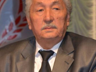 Қажығали Мұханбетқалиұлы:  Даңғазамен жүргендер  ұлтқа үлгі болмайды